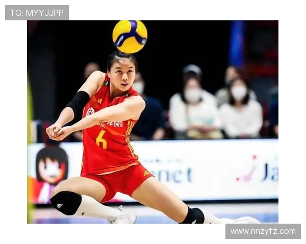 中国女排力克强敌晋级世锦赛四强,展现王者风范再掀热潮